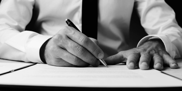 Derecho Inmobiliario / Abogados Inmobiliarios Mataró · Desahucios Hipotecarios / Embargos