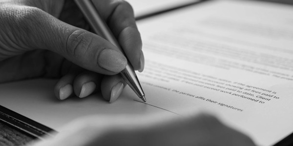 Derecho Mercantil / Abogados Mercantilistas Mataró · Redacción, Revisión y Negociación de Contratos Comerciales
